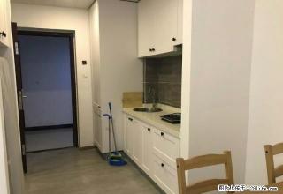 下沙银泰旁，中豪七格两室出租，家具家电全配。 - 杭州28生活网 hz.28life.net