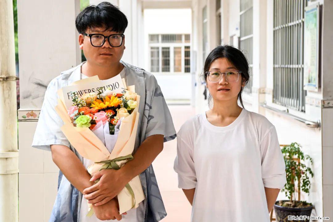 全网追的“扁担女孩”，找了一份暑假工，时薪12元 - 杭州生活资讯 - 杭州28生活网 hz.28life.net